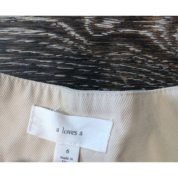 A Love A Women's Beige Wide Leg Pleated Pants Size 6 - Picture 3 of 8